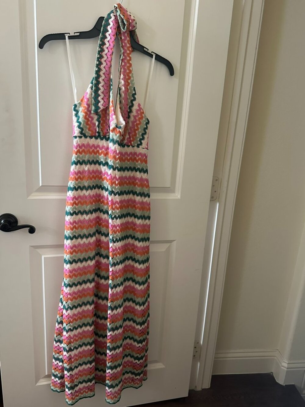 BNWT Premier Amour Chevron Multicolored Halter Dress Size Large